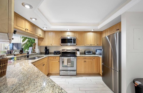 Sand Key Condo | 🌞CBC 1-14B - Beach front, balcony, pool, gym & pickleball!
