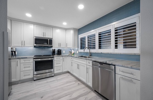 Sand Key Condo | 🌊 CBC 2-7F | Beachfront Bliss w/Gulf Views | 2BR Condo in Clearwater Beach 🌴