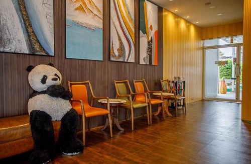 Talat Hotel | CBD Hotel Suratthani