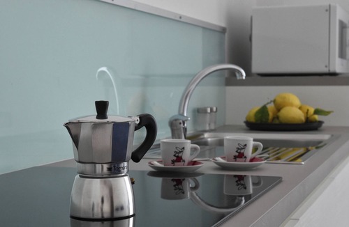 Minori House | CdApartments - 2-Min Walk to the Beach & Town Center