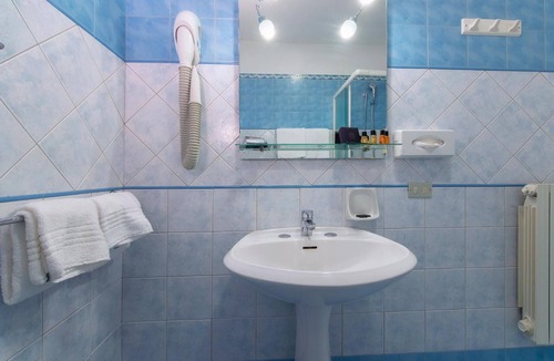 San Faustino-Madonnina-Quattroville Hotel | CDH Hotel Modena