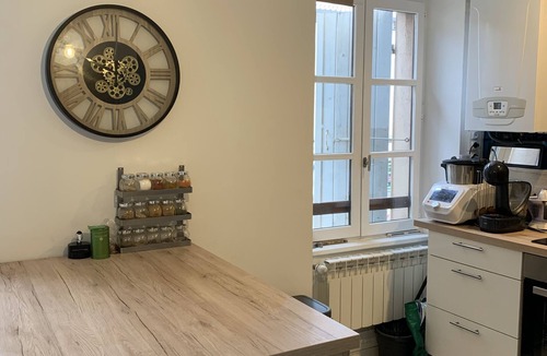 Tain-l'Hermitage Apartment | Ce Logement Familial est Proche de Toutes Commodités et Sites Touristiques