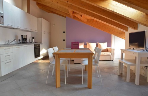 Lecco Apartment | Cece' Dependance