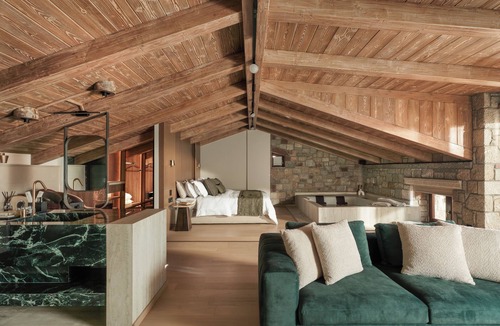 Arachova House | Ceci Suites
