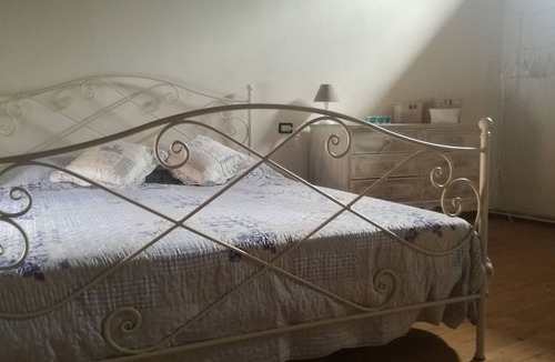 Arlia House | CECILIA HOME - TYPICAL TUSCAN HOME 6 MONTHS MINIMUM RENTAL