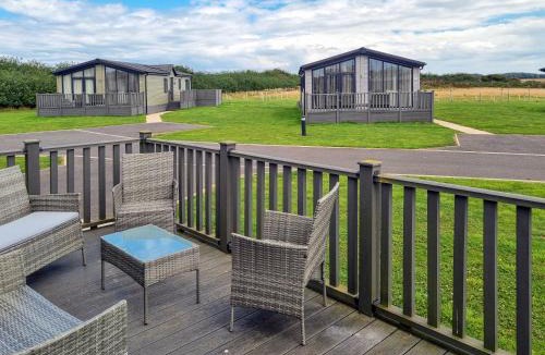Fitling House | Cedar 36 - Uk50705
