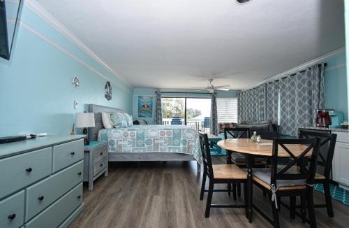 Cedar Key Apartment | Cedar Key Islands Dolphins Cay Condo