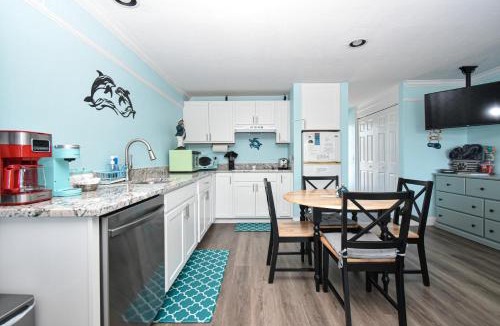 Cedar Key Apartment | Cedar Key Islands Dolphins Cay Condo