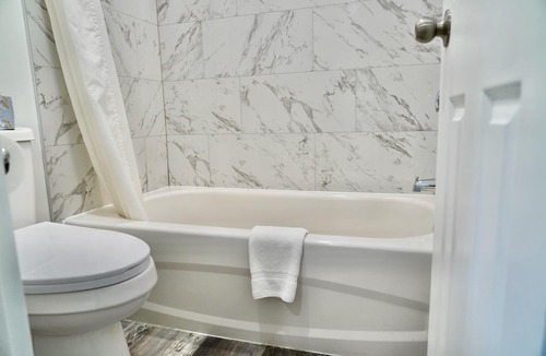 Bracebridge Hotel | Cedar Lane Motel