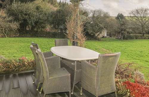 St Wenn Cottage | CEDAR LODGE, family friendly, country holiday cottage in Wadebridge