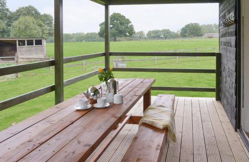 Binsted House | Cedar Lodge