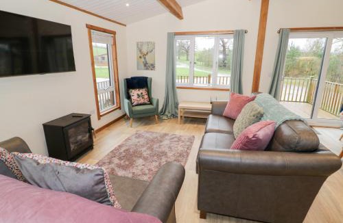 Rugeley House | Cedar Lodge