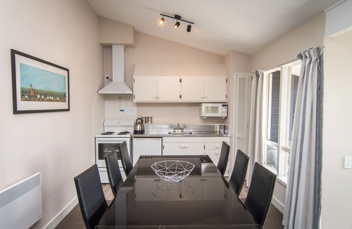 Timaru Hotel | Cedar Lodge Motel