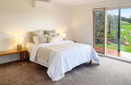 Mansfield Resort | Cedar & Mist — Sauna, Hot Tub & Mt Buller Views