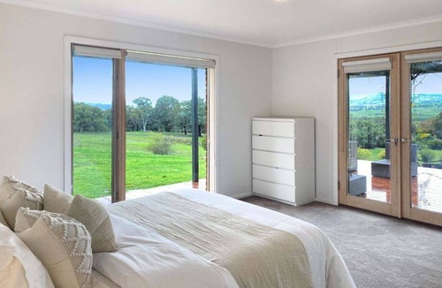 Mansfield Resort | Cedar & Mist — Sauna, Hot Tub & Mt Buller Views