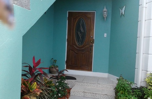 Nassau Apartment | Cedar Pine Villas - Quiet, 'Luxury & Comfort Rolled Into One'