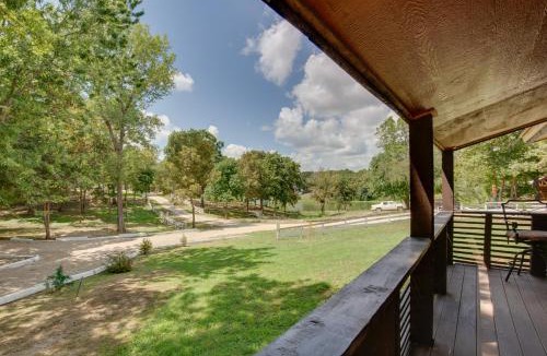 Lake Lafayette House | 'Cedar Pointe' - Peaceful Lake Cabin in Odessa