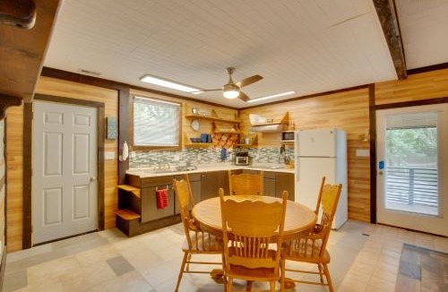 Lake Lafayette House | 'Cedar Pointe' - Peaceful Lake Cabin in Odessa