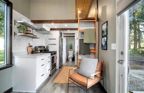 River Road Cabin | Cedar & Sage Hideaway in River Road, WA