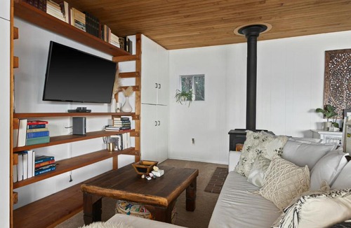 Tacoma House | 'Cedar & Sage' Waterfront Cottage on Puget Sound