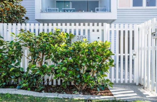 Burleigh Heads House | Cedar Sands Hideaway - 3BRM Home