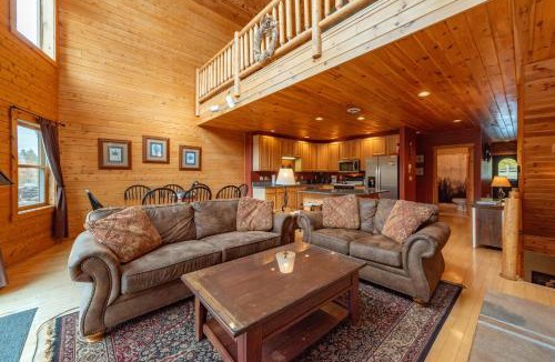 McHenry House | Cedar Shores Villa #08