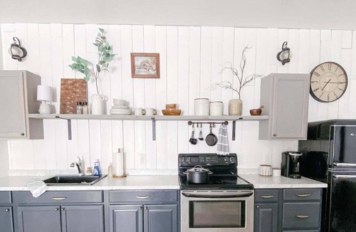 Snowflake Apartment | Cedar Studio on Meadowlark, private studio apt