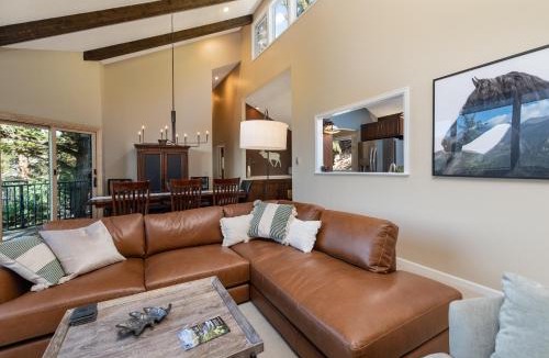 Windcliff Estates House | Cedar Upper Vacation Home at Windcliff