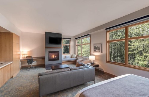 SeaTac Hotel | Cedarbrook Lodge