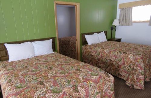 Ironwood Hotel | Cedars Motel
