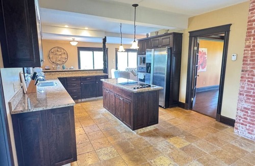Montague House | Cedayway Riverview Estate-by Brudenell River overseeing golf course