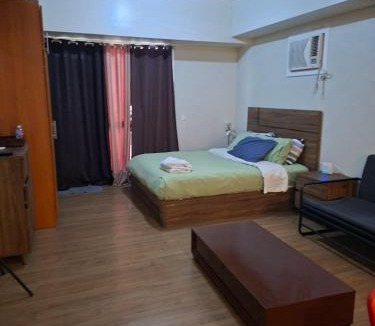 Santa Cruz Apartment | Celadon Tower- Studio with balcony near SM San Lazaro