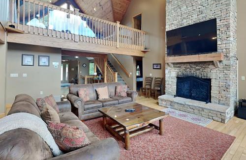 Thayerville House | Celebration at Deep Creek