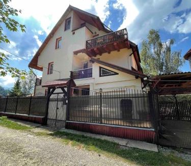 Predeal House | Celesta Trei Brazi