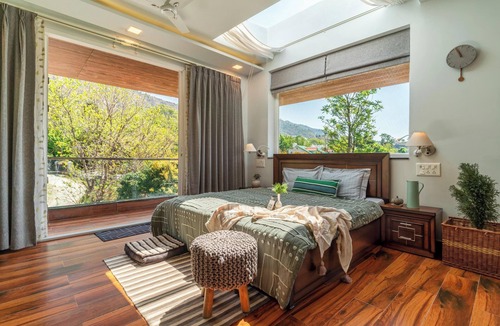 Bhimtal Villa | Celestial Rhapsody 3 BR, Naukuchiatal