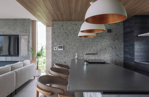 Azama Villa | CELEVI NANJO