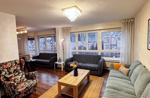 Cœur de Ville Apartment | Celine 33