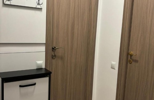 Sector 5 Apartment | CELINE CONFORT N. D. COCEA