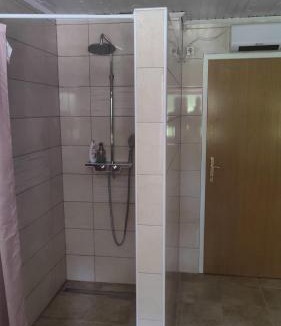 Raka House | CELINKA rooms