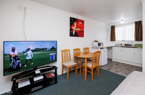 Foxton Hotel | Celtic Motel