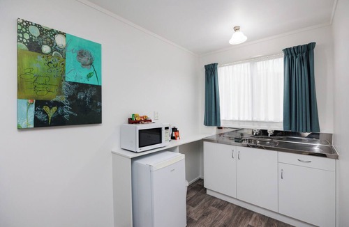 Foxton Hotel | Celtic Motel