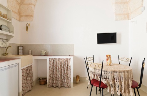 Ostuni Apartment | Cementine Traditional Suite 11 by Wonderful Italy