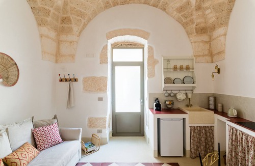 Ostuni Apartment | Cementine Traditional Suite 11 by Wonderful Italy