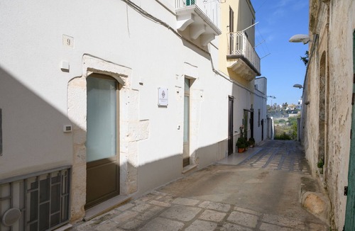 Ostuni Apartment | Cementine Traditional Suite 11 by Wonderful Italy