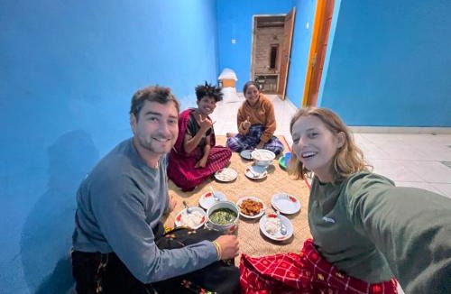 Ruteng House | Cena Homestay
