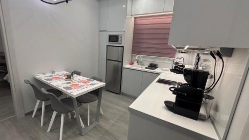 Drama Apartment | Cendream