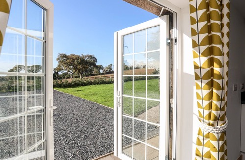 Llanystumdwy Cottage | Cennin