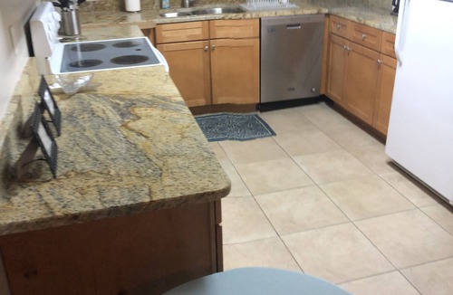 Jacksonville Beach House | Center of Jacksonville beach. Location location