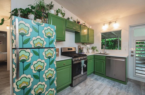 Estate Boetzberg Bed & Breakfast | Central 1.7 miles to Boardwalk - 1 Bed 2 Bath