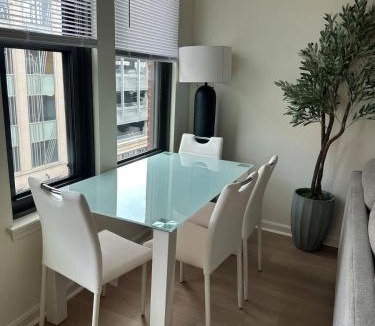 Assembly Square Apartment | Central 2BR Apt w Pool & Gym sleep 7